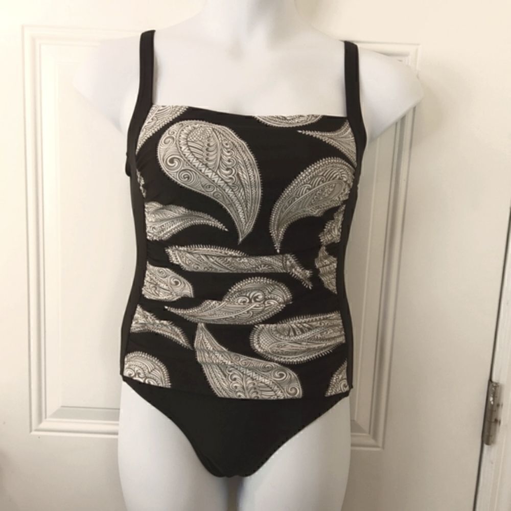 Lascana for Venus black white and taupe one piece swimsuit